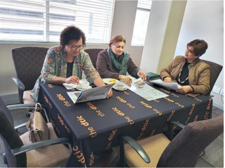 project-woman-image1